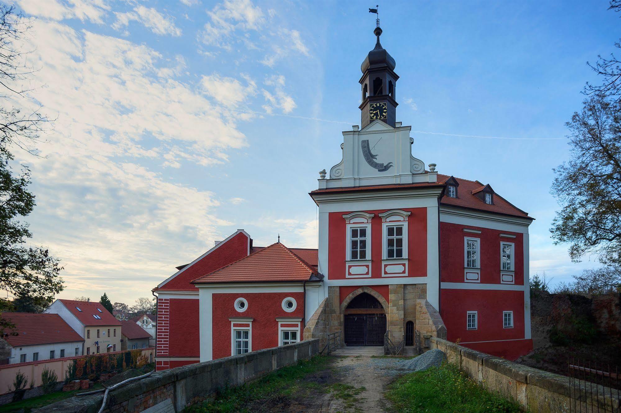 Da Antonio Residence Škvorec Екстериор снимка